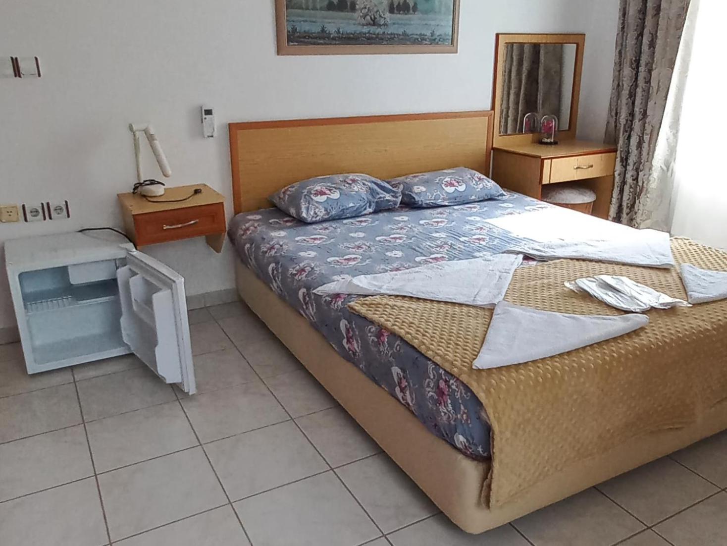Rosemary Pansiyon Çıralı Cameră foto